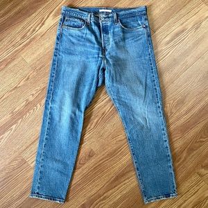Levi’s Wedgie Jeans in Medium Wash